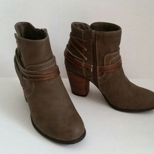 NEW Madden Girl Denice Ankle Boots